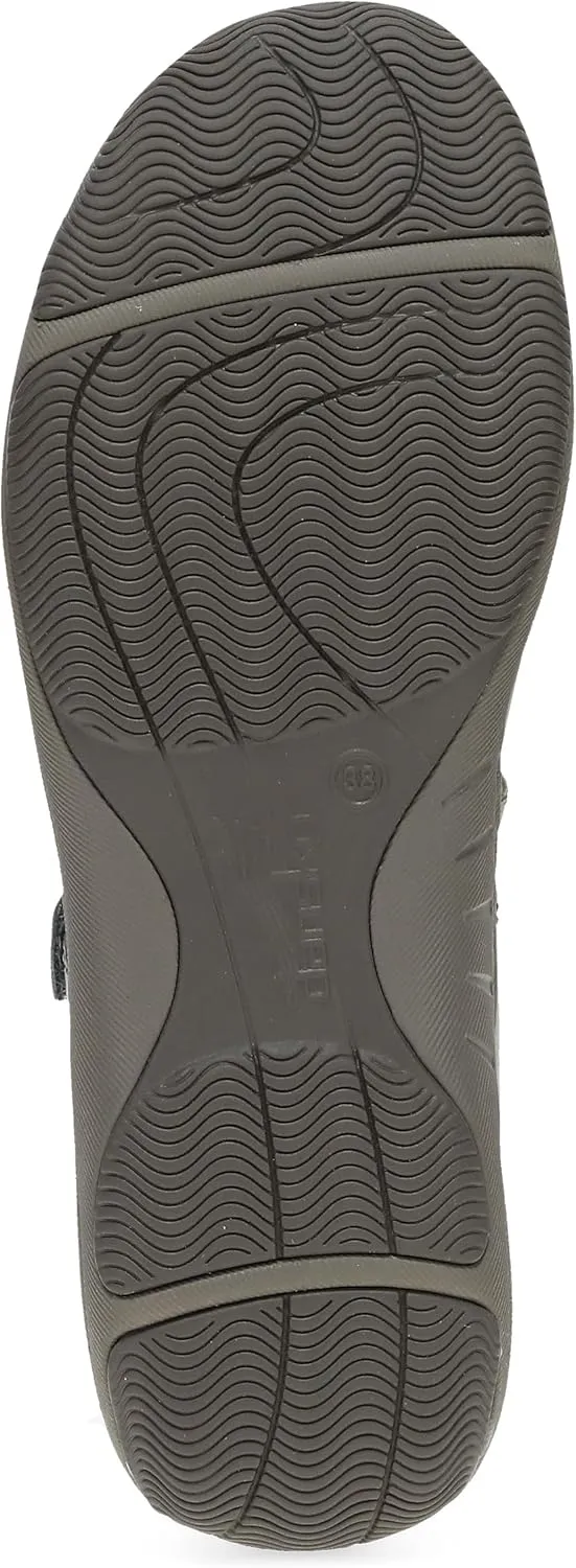 Dansko Stacy Mary Jane - Lightweight Support in a Versatile Style- Slip-Resistant Rubber Outsole Suitable for Dry, Wet, and Oily/Wet Surfaces
