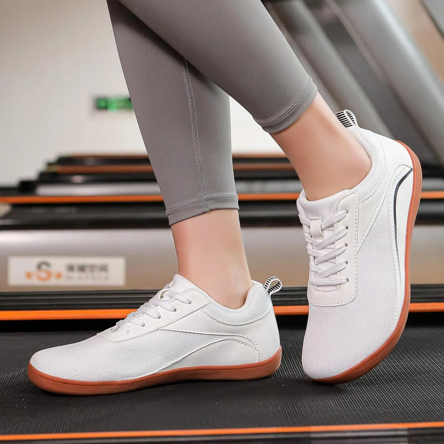 Fashion Sport Shoes for Men Breathable and Light Outdoor Comfy Walking Shoe Men's Lightweight Cushion Sneakers
