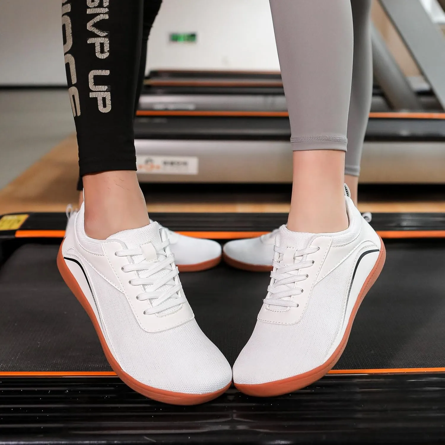 Fashion Sport Shoes for Men Breathable and Light Outdoor Comfy Walking Shoe Men's Lightweight Cushion Sneakers