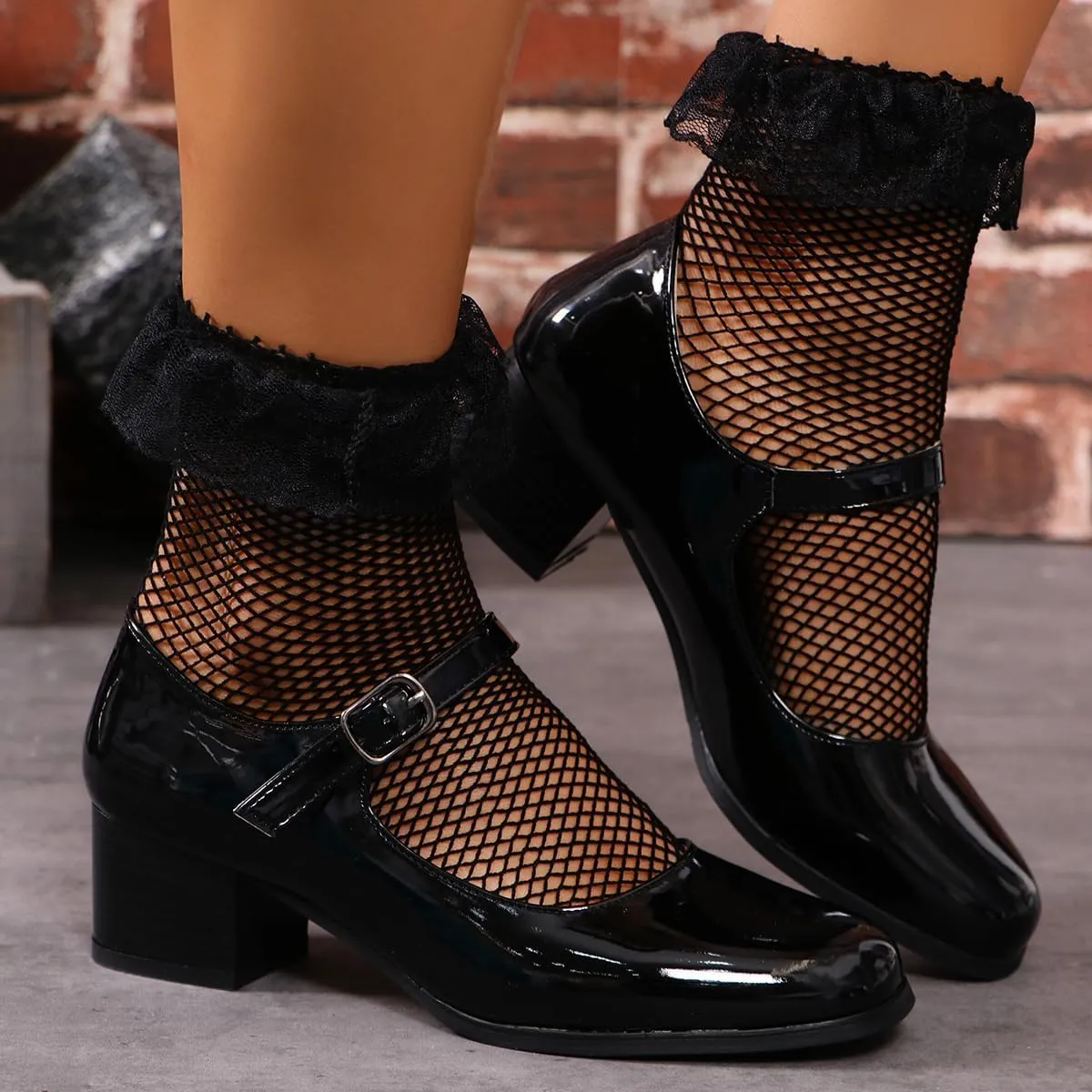 Girls' Mid-Heel Mary Jane School Shoes - Black Uniform Shoes with Comfortable and Stylish Heels