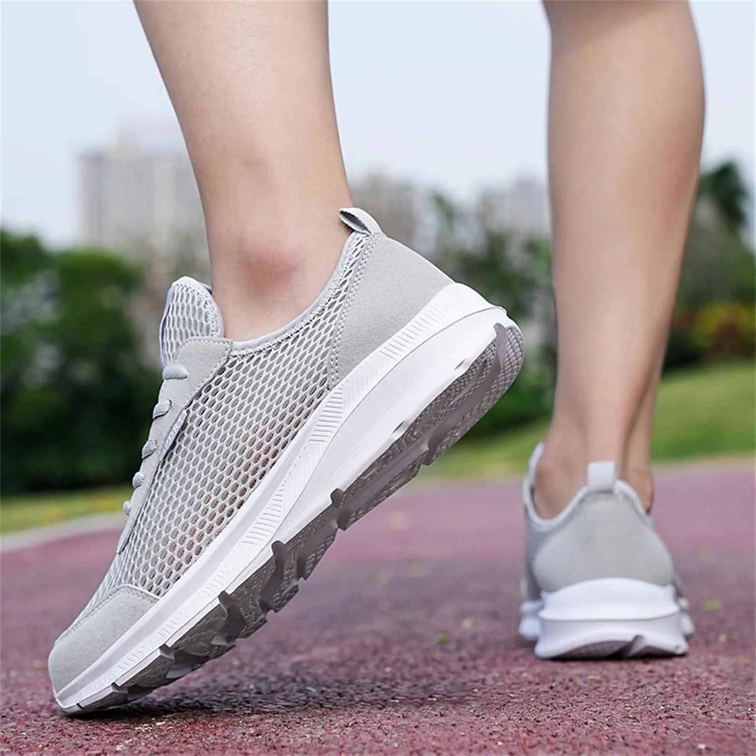 Men's Non Slip Running Shoes Ultra Light Breathable Casual Walking Shoes Fashion Sneakers Mesh Workout Sports Shoes