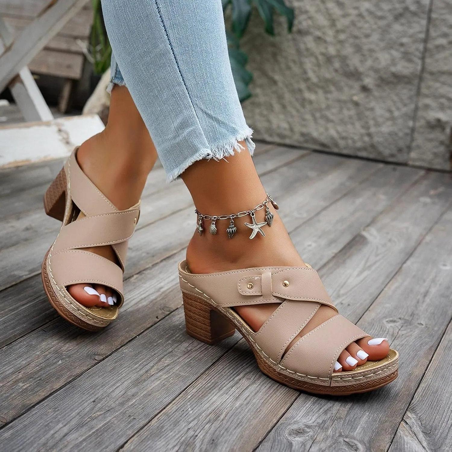 Stylish Women's Slippers Comfortable Platform Round Toe Fashion Footwear for Summer