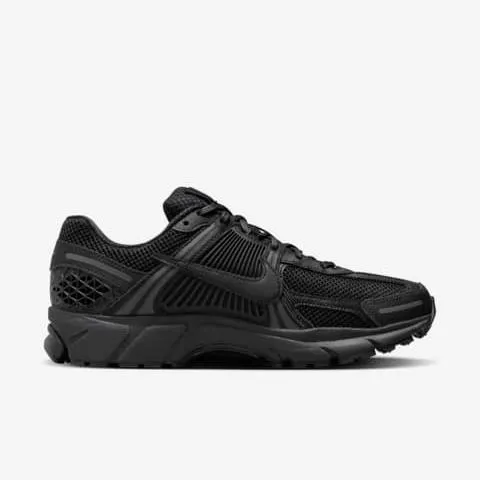 Zoom Vomero 5 Black